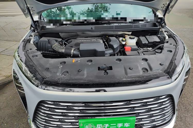 Used Buick GL8 2025 Lu Zun Deluxe Edition Engine Bay