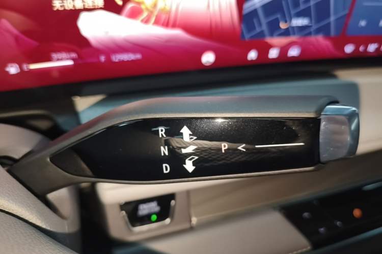 Used Buick GL8 2025 Lu Zun Smart Enjoyment & Yue Edition Gear Lever