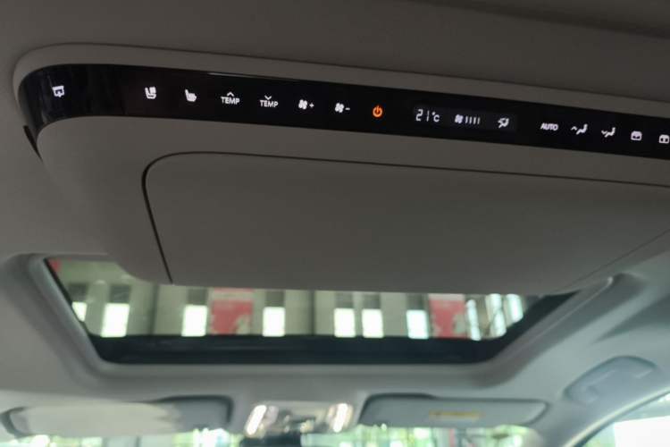 Used Buick GL8 2025 Lu Zun Deluxe Edition Headliner