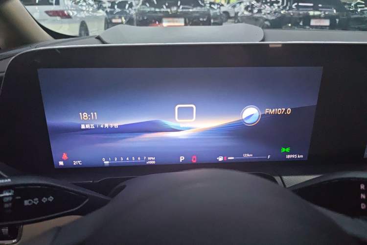 Used Buick GL8 2025 Model Land Executive Class First-Adoption Edition Instrument Cluster