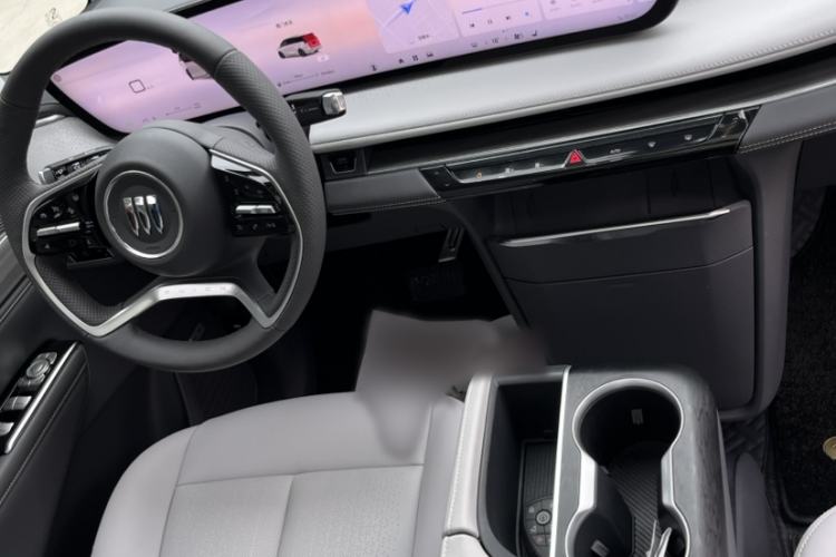 Used Buick GL8 2025 Lu Zun Deluxe Edition Interior 5
