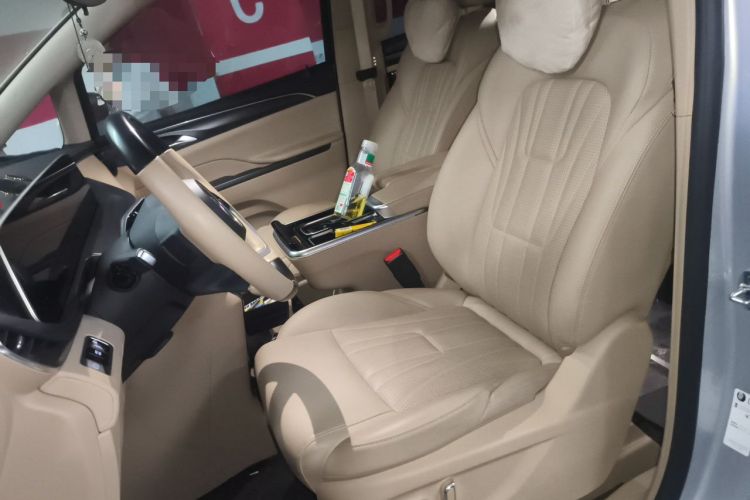 Used Buick GL8 2025 Model Land Cruiser Business Class Comfort DG Edition Left Front Seat