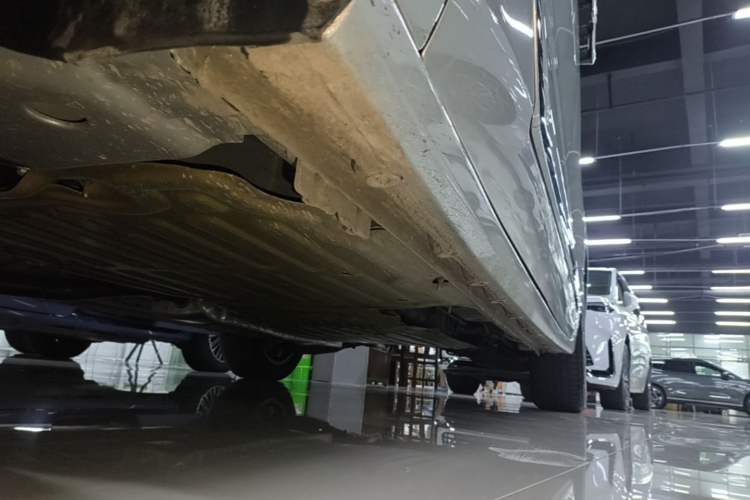 Used Buick GL8 2025 Lu Zun Deluxe Edition Left Side Sill