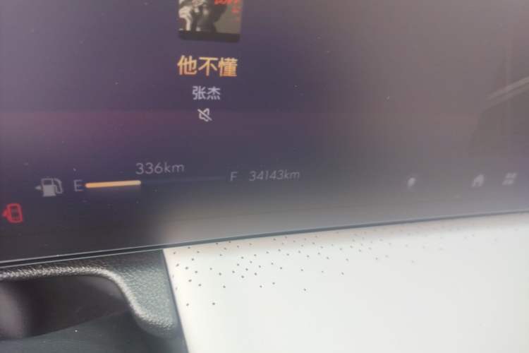 Used Buick GL8 2025 Lu Zun Deluxe Edition Odometer Close Up