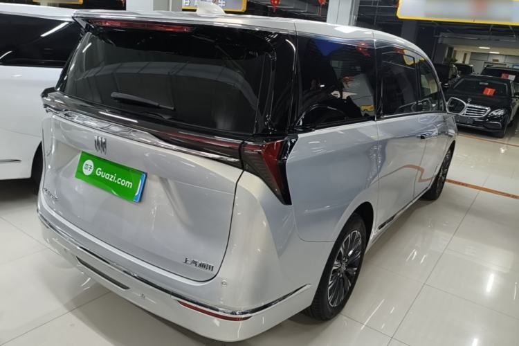 Used Buick GL8 2025 Lu Zun Deluxe Edition Rear Right 45 Deg