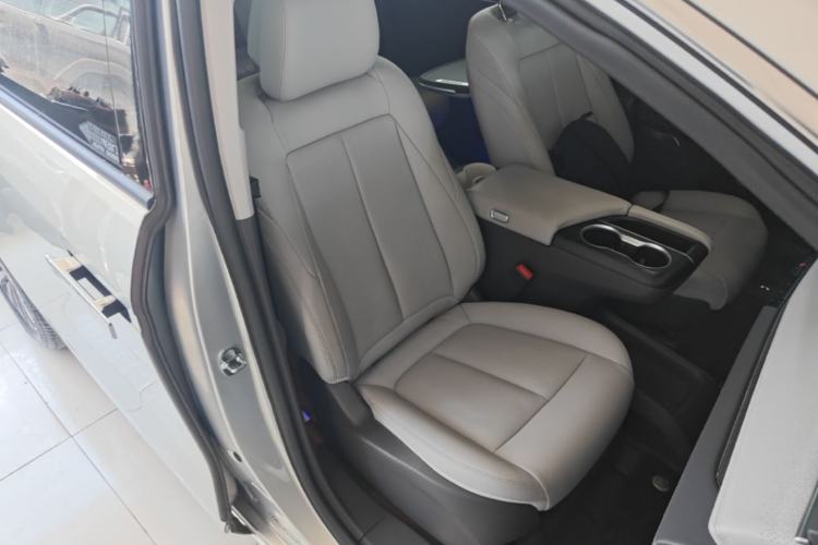 Used Buick GL8 2025 Lu Zun Smart Enjoyment Edition Right Front Seat