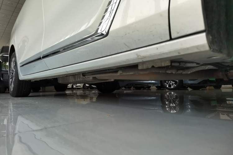 Used Buick GL8 2025 Lu Zun Smart Enjoyment Edition Right Side Sill