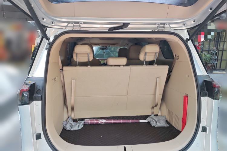 Used Buick GL8 2025 Model Land Cruiser Business Class Comfort DG Edition Trunk