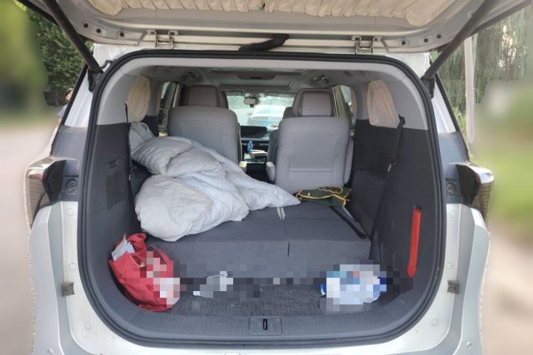 Used Buick GL8 2025 Lu Zun Smart Enjoyment Edition Trunk