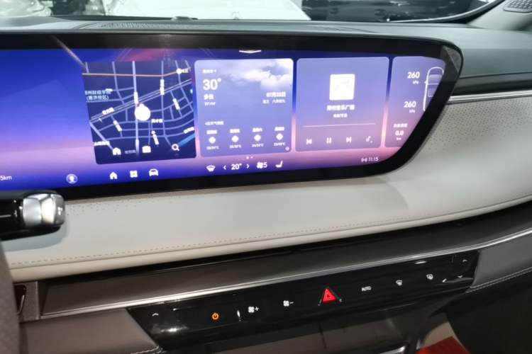 Used Buick GL8 2025 Lu Zun Deluxe Edition Audio And AC Panel