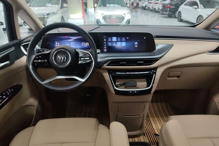 Used Buick GL8 2025 Model Land Executive Class First-Adoption Edition Center Console