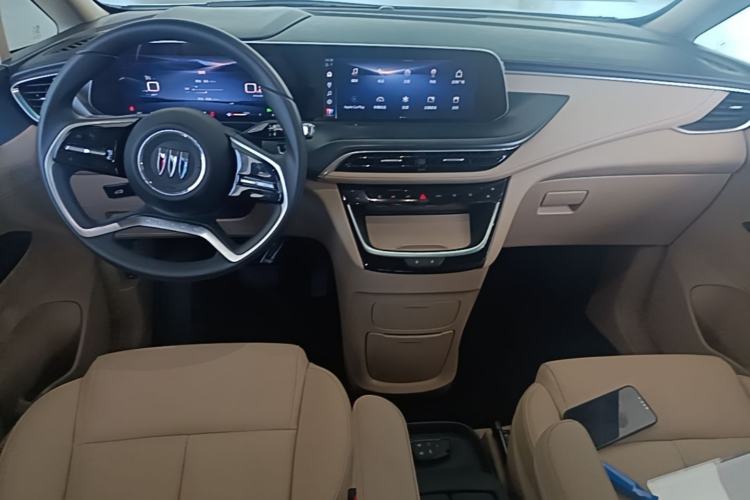 Used Buick GL8 2025 Model Land Executive Class First-Adoption Edition Center Console