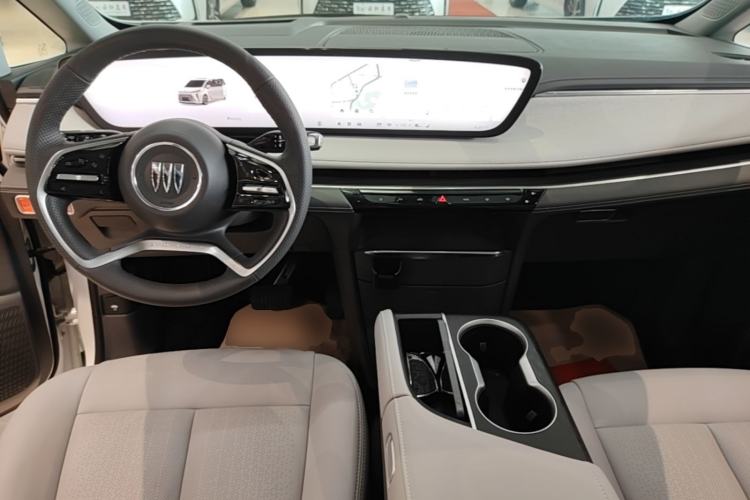 Used Buick GL8 2025 Lu Zun Smart Enjoyment & Yue Edition Center Console