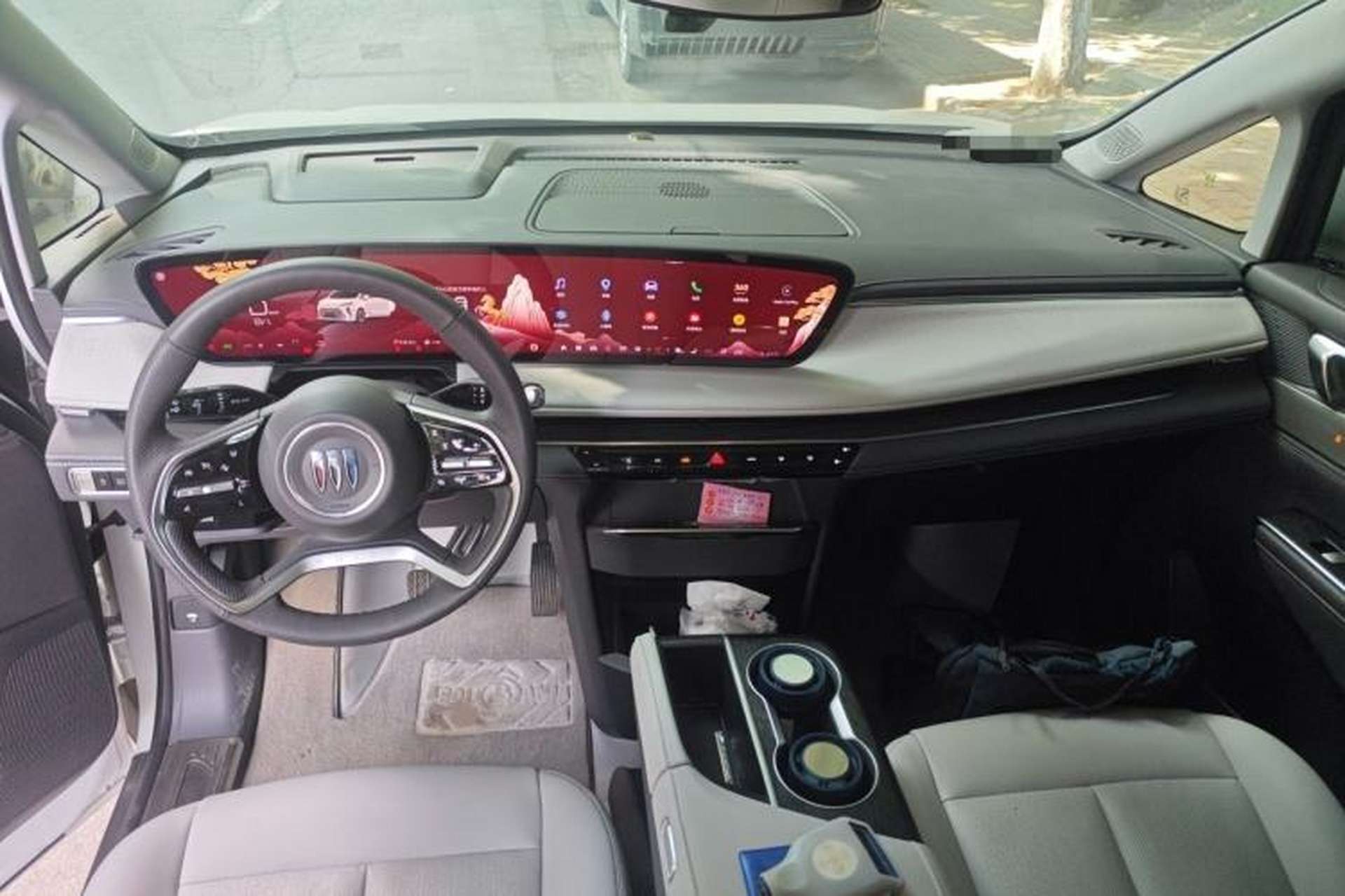Used Buick GL8 2025 Lu Zun Smart Enjoyment Edition Center Console