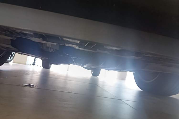 Used Buick GL8 2025 Model Land Executive Class First-Adoption Edition Chassis Front