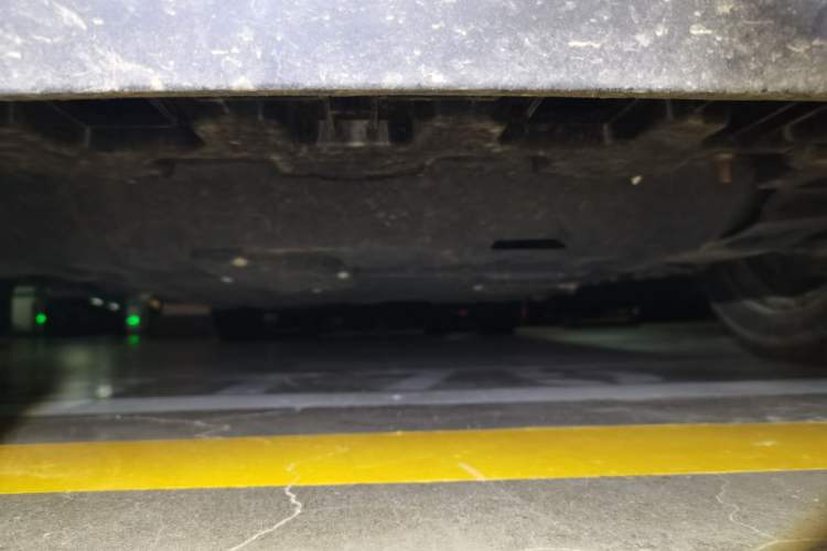 Used Buick GL8 2025 Lu Zun Deluxe Edition Chassis Front