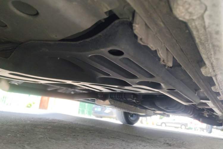 Used Buick GL8 2025 Lu Zun Deluxe Edition Chassis Front Left