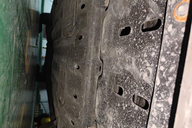 Used Buick GL8 2025 Lu Zun Deluxe Edition Chassis Front
