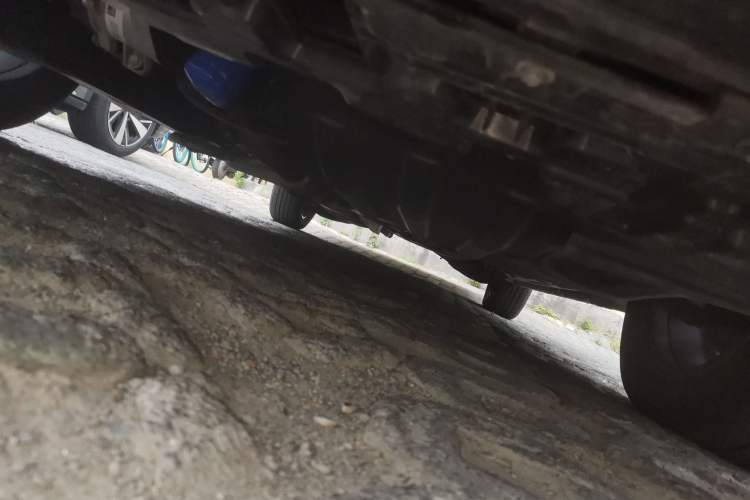 Used Buick GL8 2025 Lu Zun Deluxe Edition Chassis Front