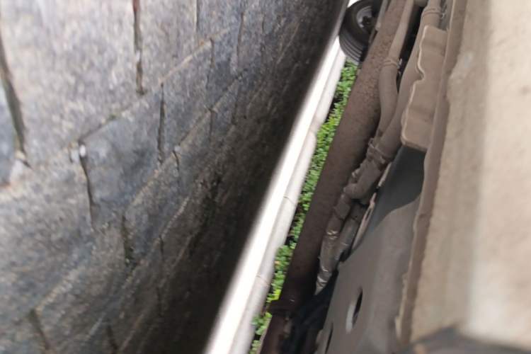 Used Buick GL8 2025 Lu Zun Deluxe Edition Chassis Front Right