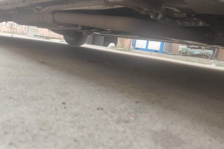 Used Buick GL8 2025 Model Land Cruiser Business Class Comfort DG Edition Chassis Front Right