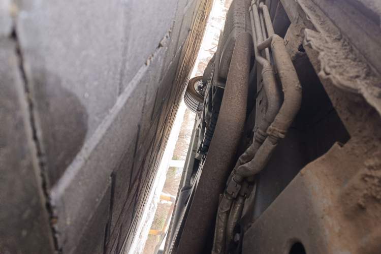 Used Buick GL8 2025 Lu Zun Deluxe Edition Chassis Front Right