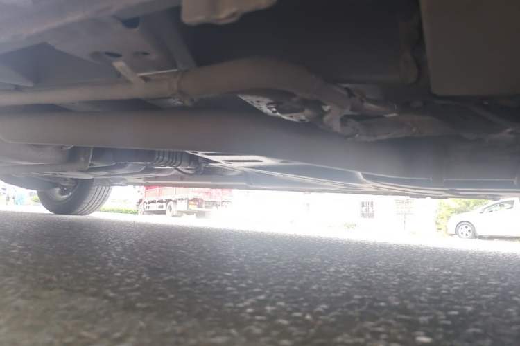 Used Buick GL8 2025 Model Land Executive Class First-Adoption Edition Chassis Front Right