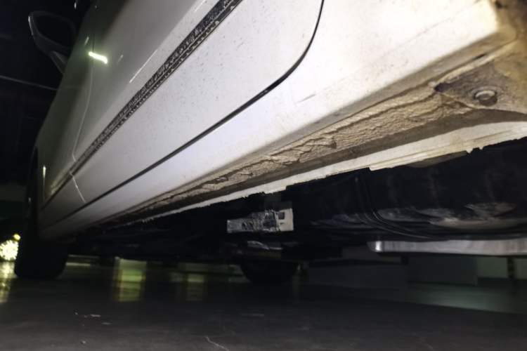 Used Buick GL8 2025 Lu Zun Deluxe Edition Chassis Rear Left