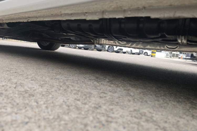 Used Buick GL8 2025 Lu Zun Deluxe Edition Chassis Rear Left