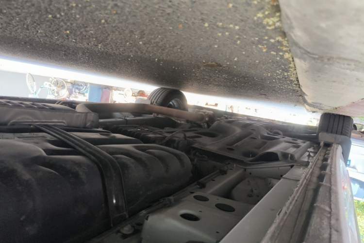 Used Buick GL8 2025 Lu Zun Deluxe Edition Chassis Rear Left