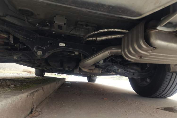 Used Buick GL8 2025 Lu Zun Deluxe Edition Chassis Rear