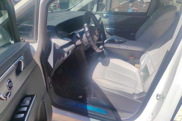 Used Buick GL8 2025 Lu Zun Smart Enjoyment Edition Driver Seat