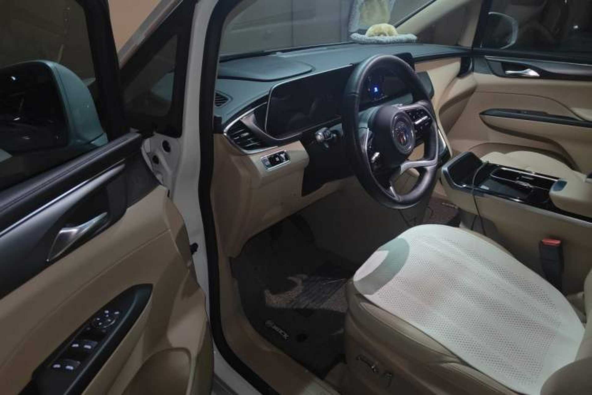 Used Buick GL8 2025 Model Land Cruiser Business Class Comfort DG Edition Driver Seat