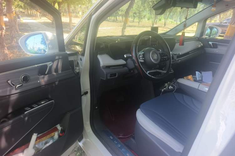 Used Buick GL8 2025 Lu Zun Smart Enjoyment Edition Driver Seat
