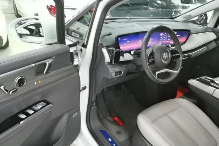 Used Buick GL8 2025 Lu Zun Deluxe Edition Driver Seat