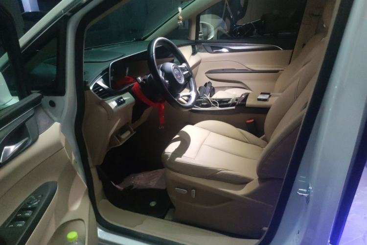 Used Buick GL8 2025 Model Land Cruiser Business Class Comfort DG Edition Driver Seat