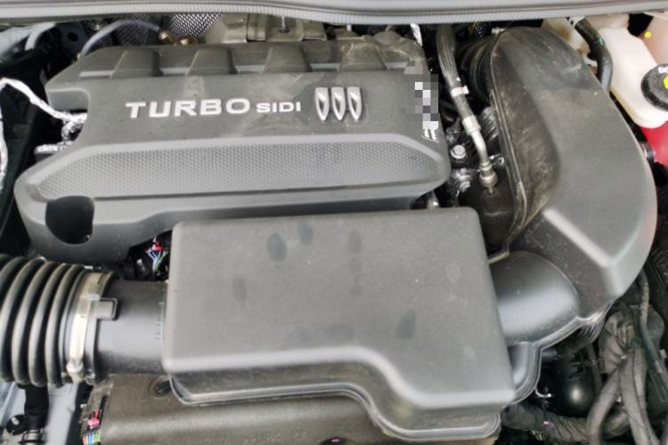 Used Buick GL8 2025 Model Land Executive Class First-Adoption Edition Engine Bay