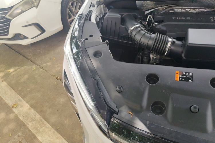 Used Buick GL8 2025 Lu Zun Smart Enjoyment Edition Engine Bay Right