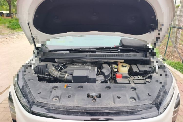 Used Buick GL8 2025 Lu Zun Smart Enjoyment & Yue Edition Engine Bay