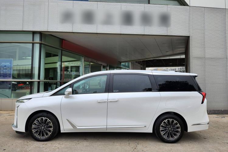Used Buick GL8 2025 Lu Zun Deluxe Edition Exterior 1