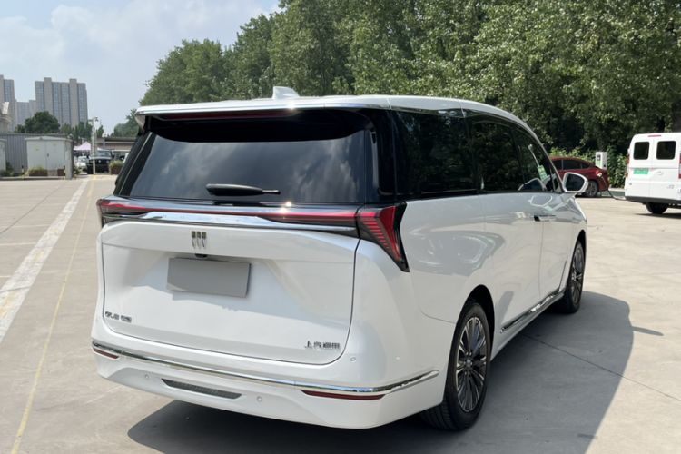 Used Buick GL8 2025 Lu Zun Smart Enjoyment Edition Exterior 2