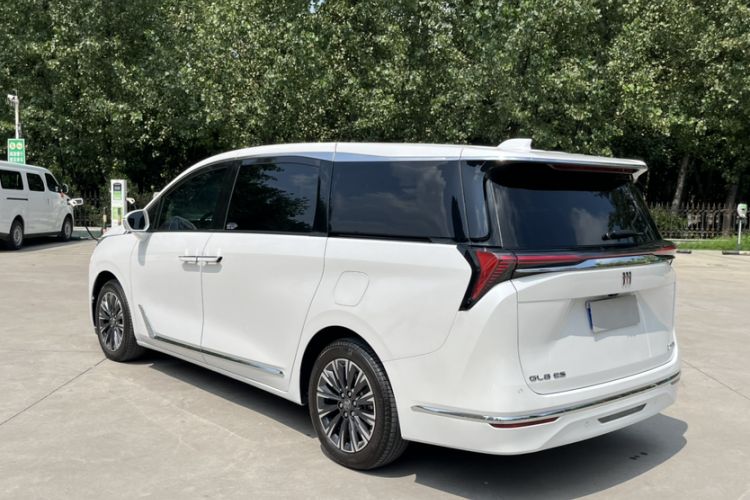 Used Buick GL8 2025 Lu Zun Smart Enjoyment Edition Exterior 3