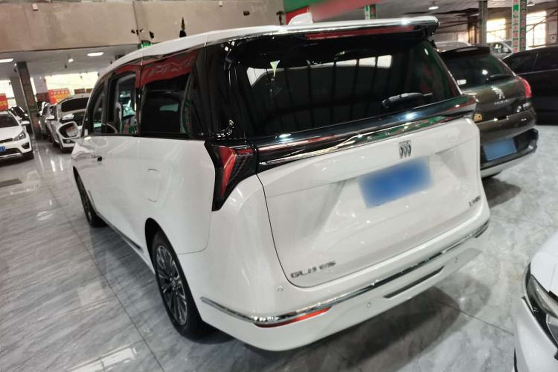 Used Buick GL8 2025 Lu Zun Smart Enjoyment Edition Exterior 3