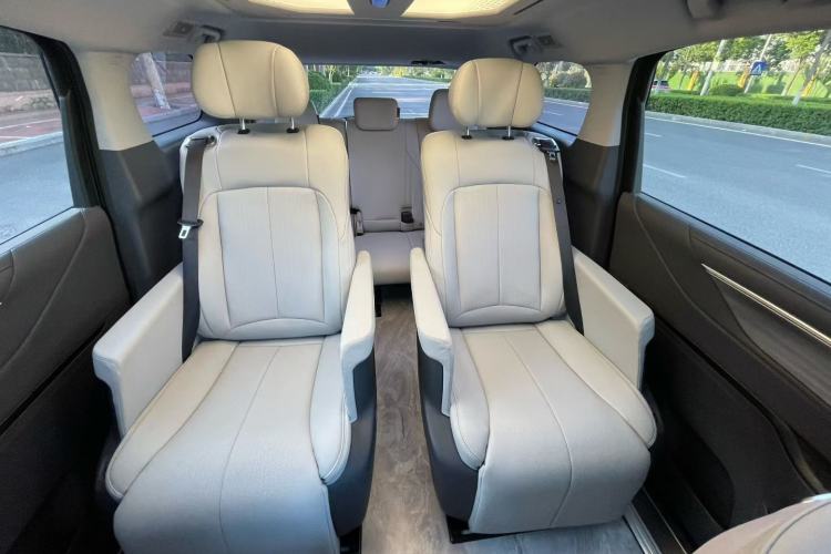Used Buick GL8 2025 Lu Zun Smart Enjoyment Edition Exterior 8