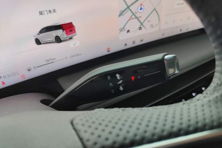Used Buick GL8 2025 Lu Zun Deluxe Edition Gear Lever