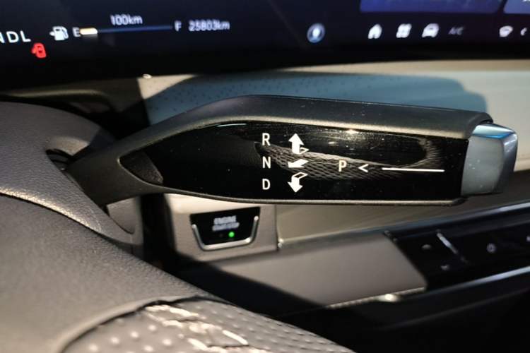 Used Buick GL8 2025 Lu Zun Smart Enjoyment Edition Gear Lever