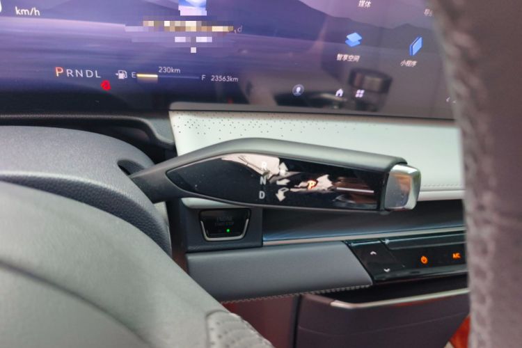 Used Buick GL8 2025 Lu Zun Smart Enjoyment & Yue Edition Gear Lever