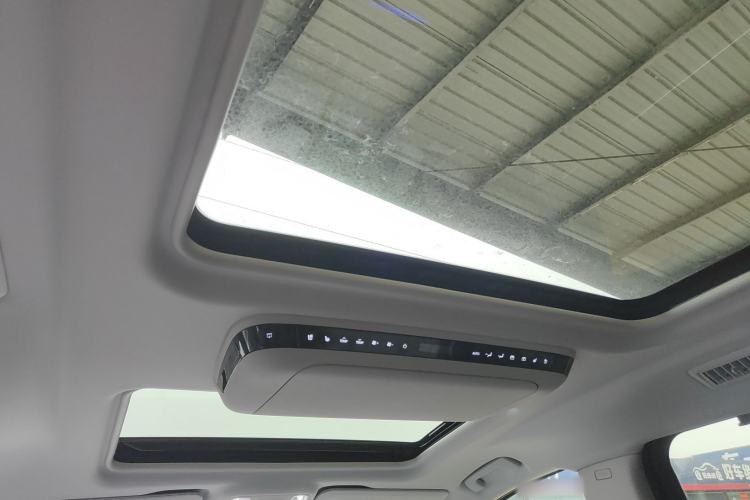 Used Buick GL8 2025 Lu Zun Deluxe Edition Headliner