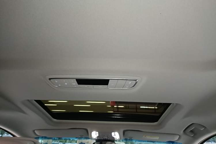 Used Buick GL8 2025 Lu Zun Smart Enjoyment Edition Headliner