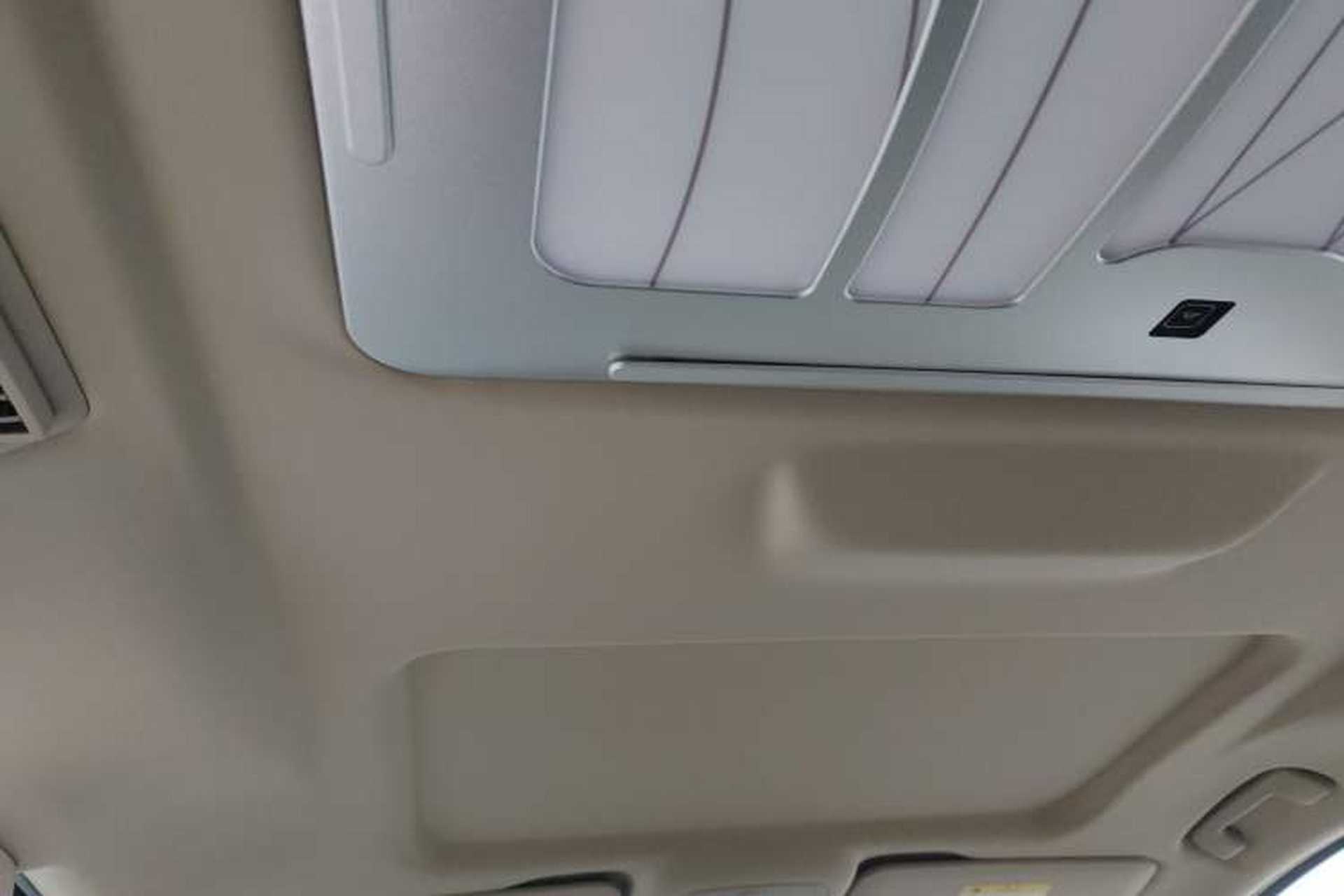 Used Buick GL8 2025 Model Land Cruiser Business Class Comfort DG Edition Headliner